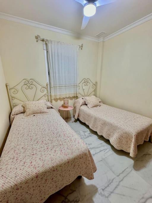 Apartamento En Pleno Centro Con Aparcamiento Opcional Cordova Esterno foto