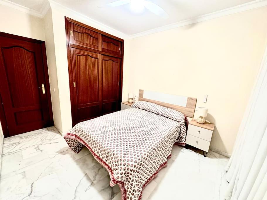 Apartamento En Pleno Centro Con Aparcamiento Opcional Cordova Esterno foto